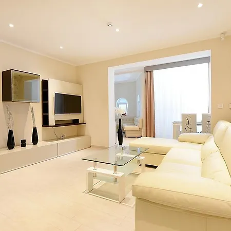 Zlatko Appartement